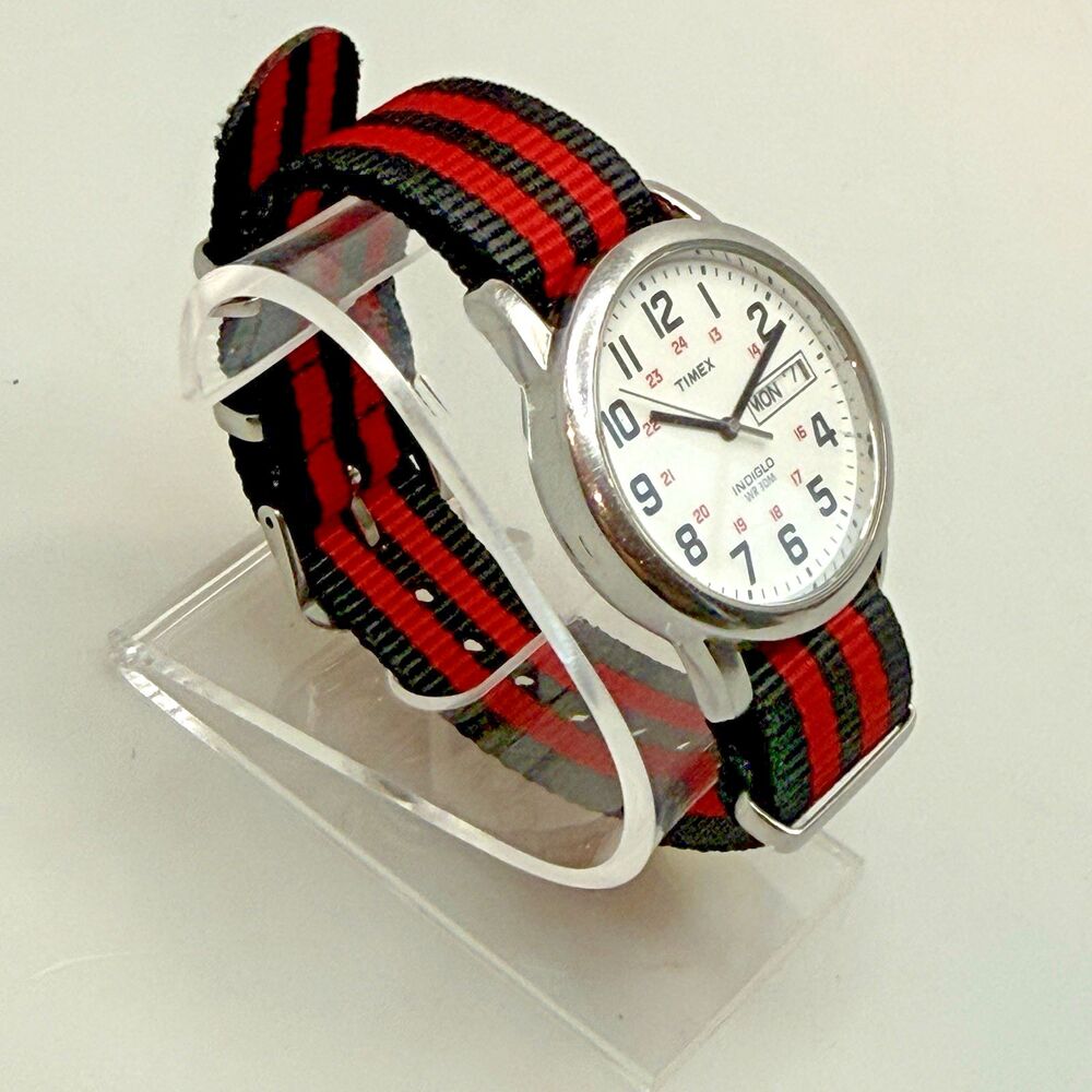 Timex Easy Reader T20461 Men's 35mm Watch Black Red Nylon EUC - Picture 9 of 12